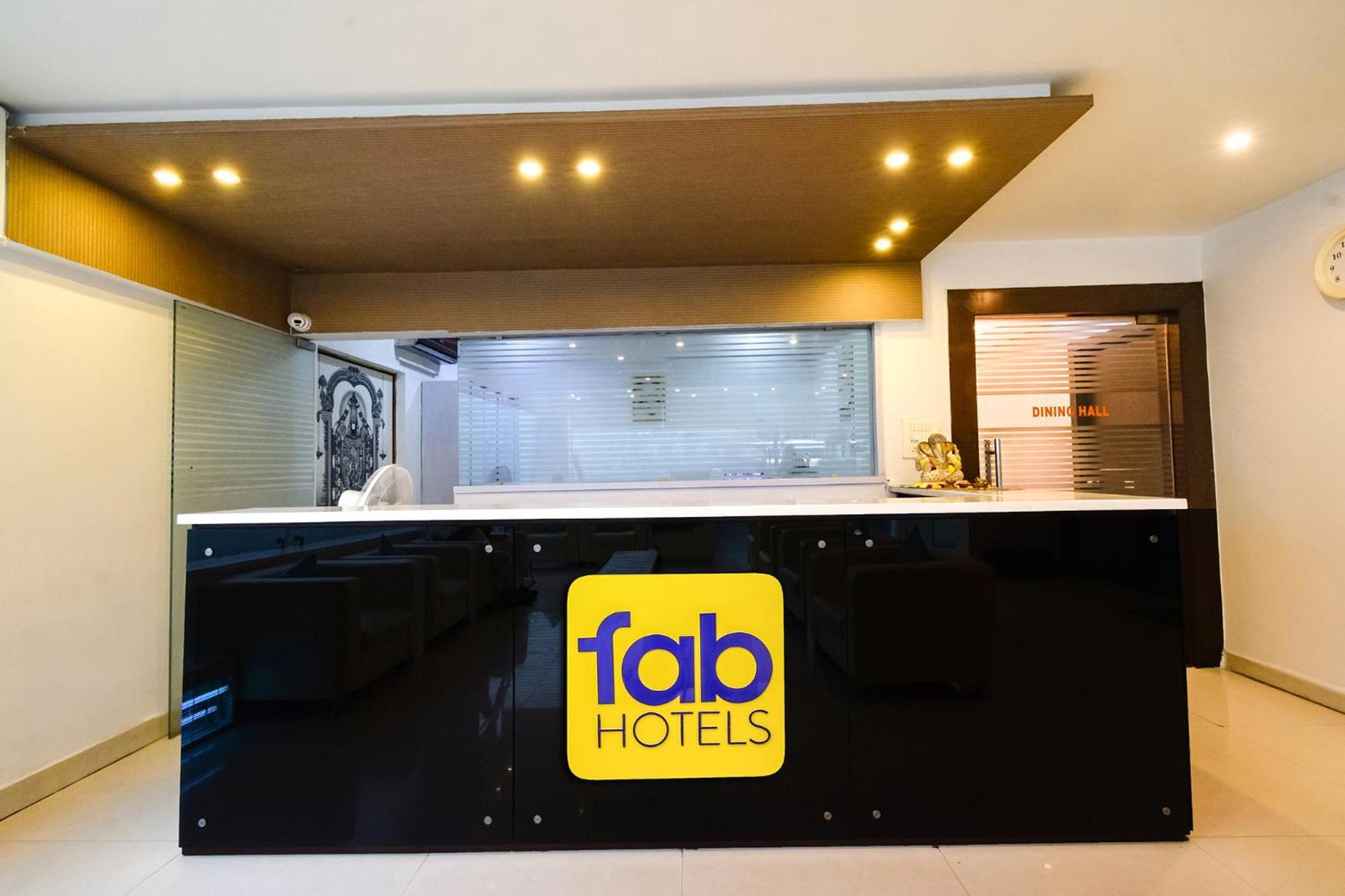 Fabhotel Aditya Homes - Nr Isb, Gachibowli 하이데라바드 외부 사진