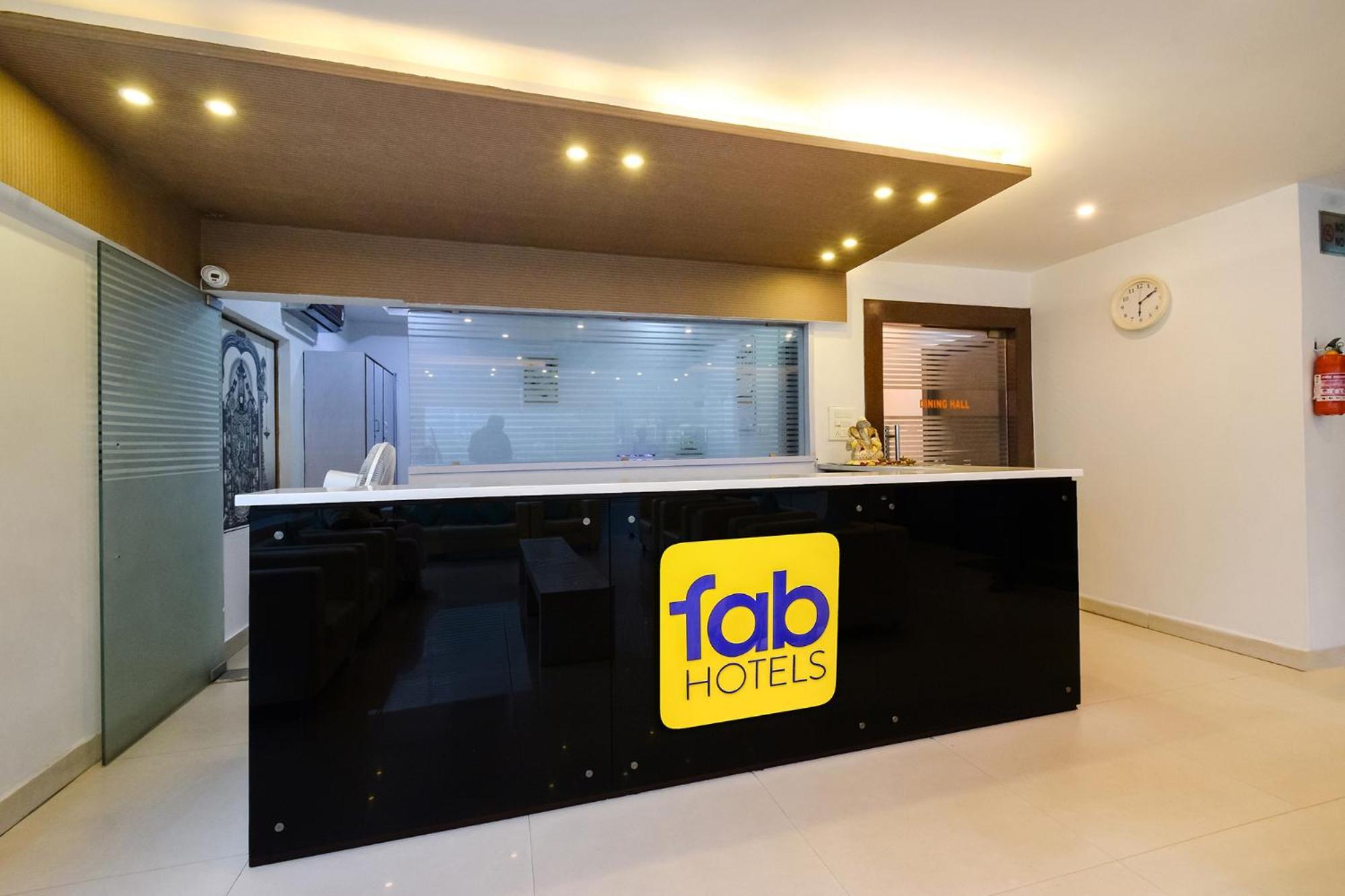 Fabhotel Aditya Homes - Nr Isb, Gachibowli 하이데라바드 외부 사진